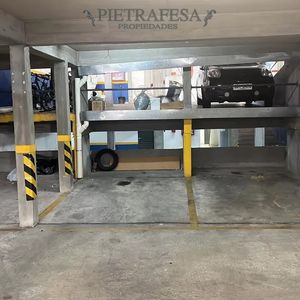 Garaje En Venta- Blvr. 26 De Marzo -pocitos