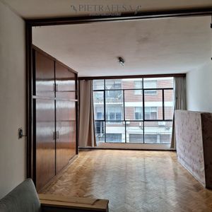 Apartamento En Venta, Mono, 1 Baño. Centro.