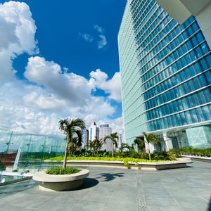 Oficina En Alquiler, Torre Empresarial Manzano 40