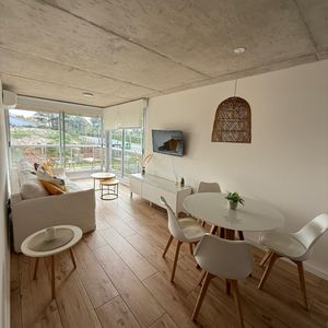 Apartamento 1 Dorm 4 Pax. Edif Mansa Inn I, Playa Mansa P19, 5 Cuadras Playa