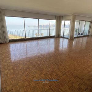 Apartamento En Alquiler Sobre Rambla De Pocitos