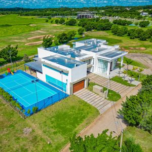  Residencia De Lujo De Gran Escala Con Arquitectura Distintiva De Alto Nivel