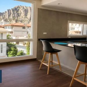 Departamento En Alquiler En Ahumani Semi Amoblado