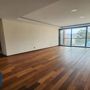 Departamento En Venta A Estrenar En Obrajes Con Balcon Privado