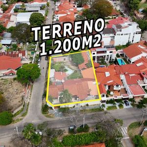 Casa En Venta A Precio De Terreno