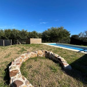 Casa Venta 2 Dormitorios 2 Baños, Piscina En Punta Colorada
