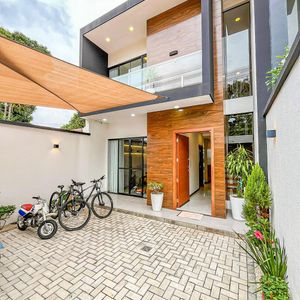 Hermosa Casa Totalmente Amoblada Y Lista Para Mudarte 