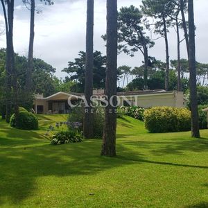 Venta Casa En Manzana Entera, Proyecto Aprobado Para Edificio