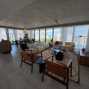 Magnifico Apartamento En Surfside