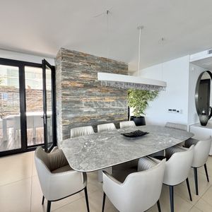 Apartamento En Edificio Le Bleu Primera Fila Al Puerto De Punta Del Este
