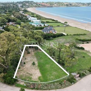 Gran Terreno A Media Cuadra Del Mar Solanas. Apto Para Edificio 7 Metros