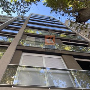 Venta Con Renta Apartamento De 2 Dormitorios En Barrio Sur