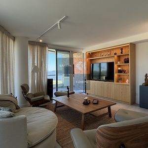 Departamento En Primera Línea De Playa Mansa, Estufa A Leña Y Parrillero Propio