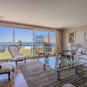 Venta Apartamento De 3 Dormitorios Frente A Las Rambla De Pocitos