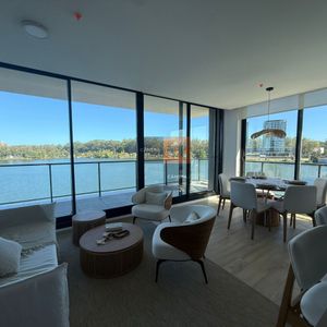 Venta Apartamento De 1 Dormitorio Sobre El Lago Calcagno