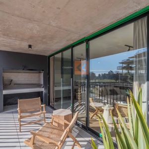 Venta Apartamento De 3 Dormitorios Con Parrillero En Av. Del Polo