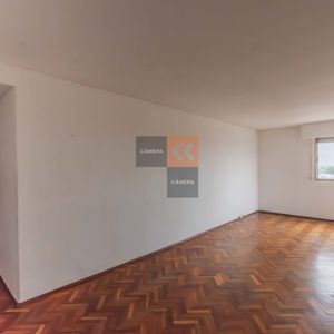 Venta Apartamento De 3 Dormitorios En  Malvin