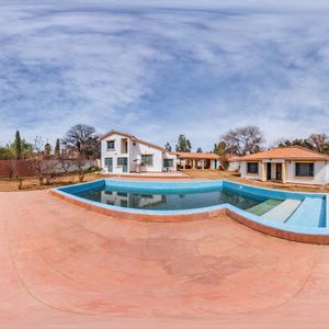Casa Amoblada Barrio Los Alamos - Tarija