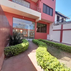 Amplio Para Oficinas, Gimnasio, Gabinete, Consultorio, Empresa