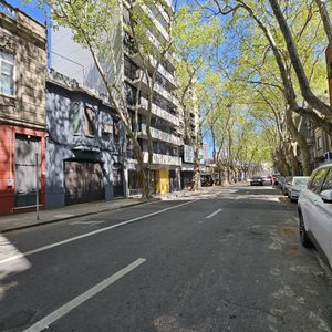 Venta Casa Cordón 8 Ambientes 2 Baños Patio
