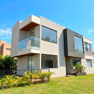 Casa En Venta En El Urubó
