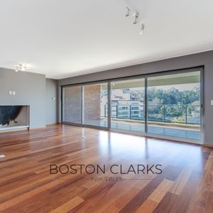Apartamento En Venta De Tres Dormitorios Con Terraza Y Parrillero En Carrasco