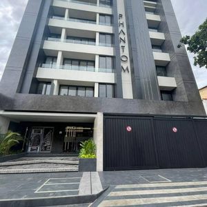 Monoambiente Amoblado En Alquiler, Phantom By Elite Con Balcón