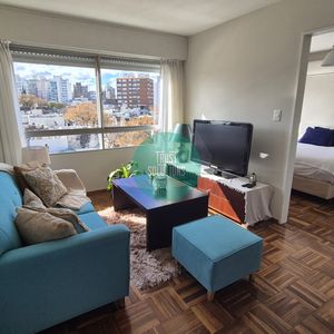 Hermoso Y Calido Apartamento Reciclado Y Equipado En Alquiler En Pocitos