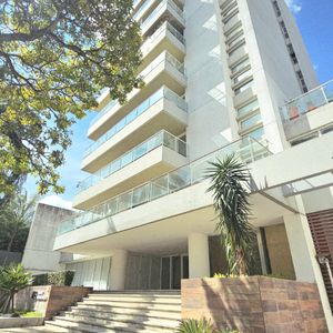 Local Comercial En Venta En Equipetrol