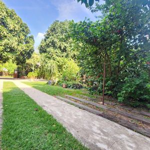 Casa A Precio De Terreno En Venta Zona Sur - Mercado El Trompillo