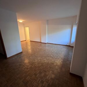 Venta Con Renta Golf Tres Dormitorios Y Servicio