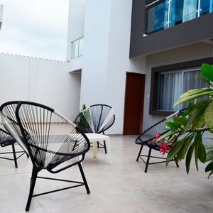 Casa De Dos Plantas En Venta 