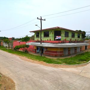 Casa En Venta Cerca La Av Los Andes Entre 7mo Y 8vo Anillo