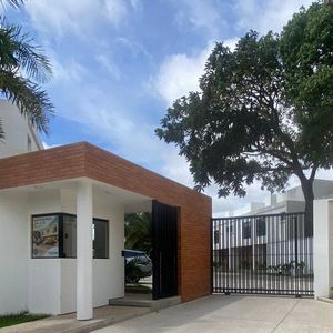 Casa En Venta Condominio Cerrado  Zona Las Palmas