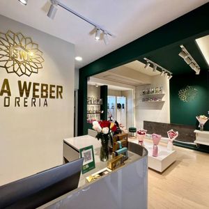 Amplio Local Comercial En Alquiler