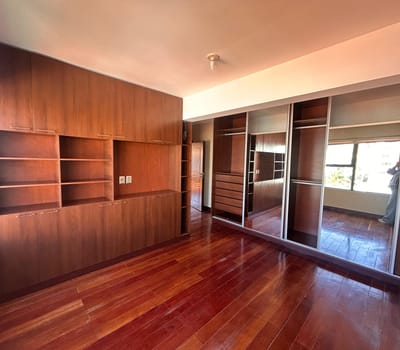 Bonito Departamento De 3 Dormitorios En Calacoto Centro