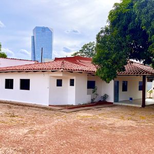 Casa En Alquiler Para Empresa O Negocio