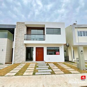 Hermosa Casa En Venta
