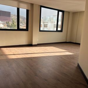 Calacoto C. 17 Esq. Sanchez Bustamante