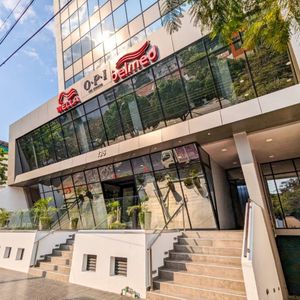 Amplia Oficina En Alquiler