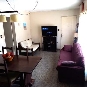 Apartamento Planta Baja, 3 Dormitorios, 65 M2, Entorno Verde Y Seguro