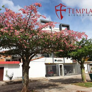 Av. Bush 3er Y 4to Anillo - Condominio Trivento - Departamento En Venta