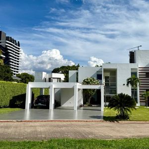 Casa En Alquiler - Colinas 1 Urubo