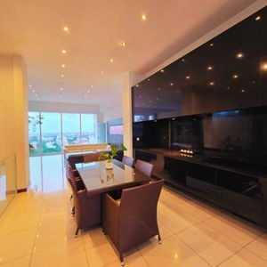 Penthouse En Venta, Av. Beni, Zona Norte