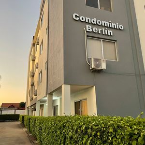 Departamento En Venta Condominio Berlín, Radial 13 Entre 3er Y 4to Anillo