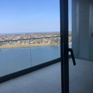 Alquiler En Torre Con Vista Al Lago 3 Dorm.u$s 2300