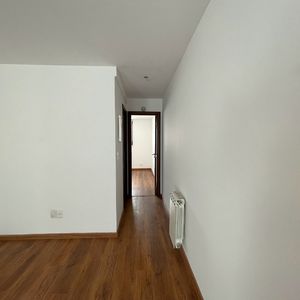 Alquiler De Apartamento Moderno, Luminoso Y Con Patio En Pocitos