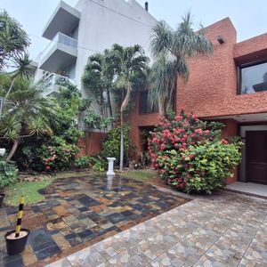 Casa En Alquiler - Equipetrol 