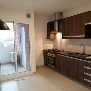 En Alquiler Depto. De 2 Dormitorios Con Parqueo Y Baulera - Torre Imagine