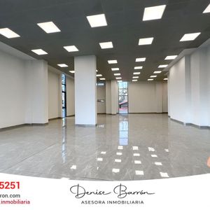 Calacoto Local Comercial De Lujo En Alquiler 